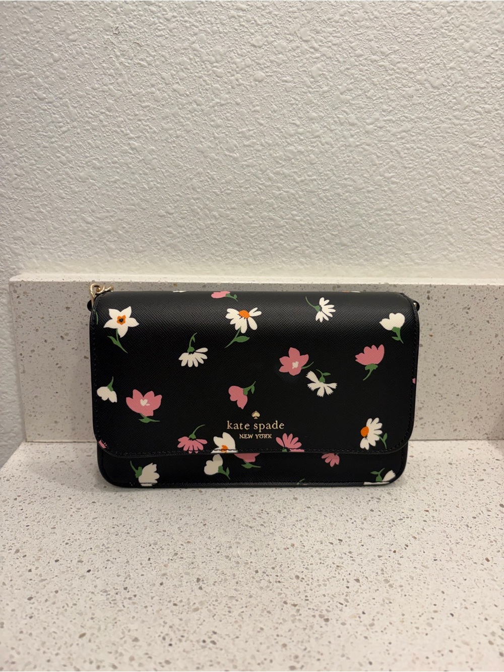 Kate Spade KF441 Madison Floral Waltz Flap Convertible Crossbody Black EUC